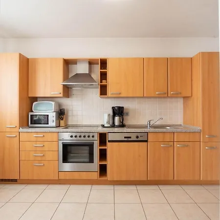 Hébergement de vacances Gorgeous In With Kitchen *